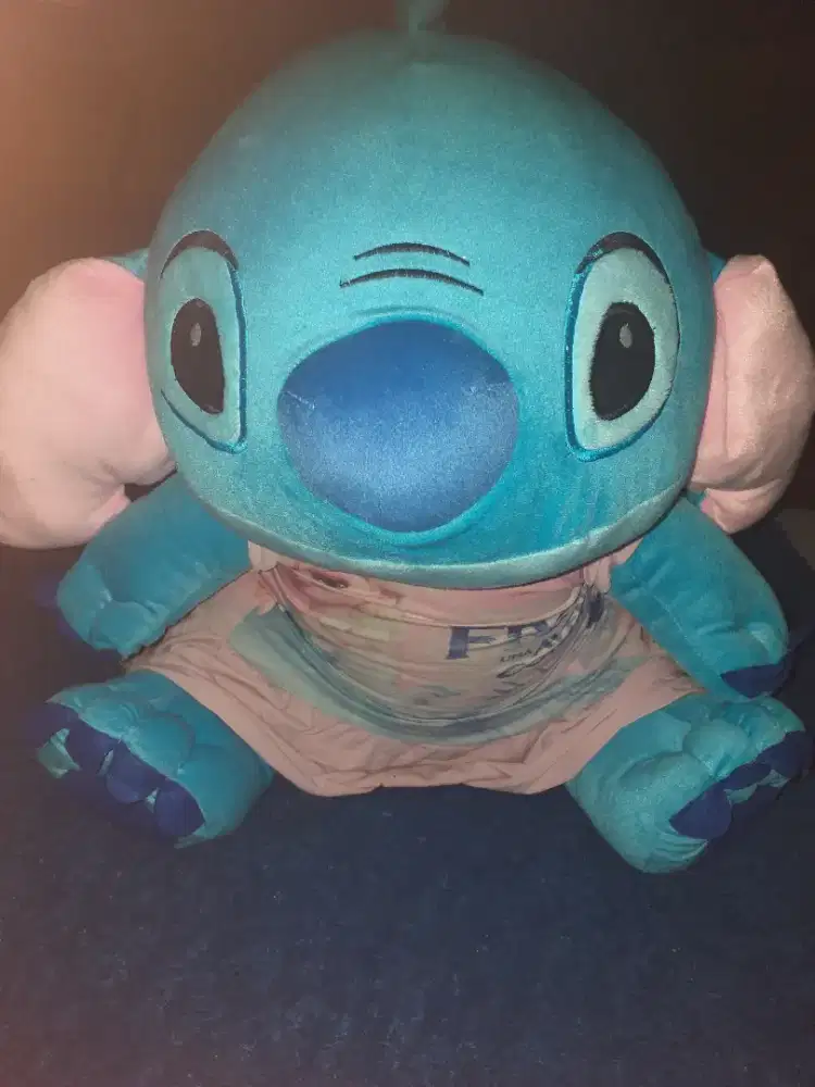 Boneka Stich cartoon