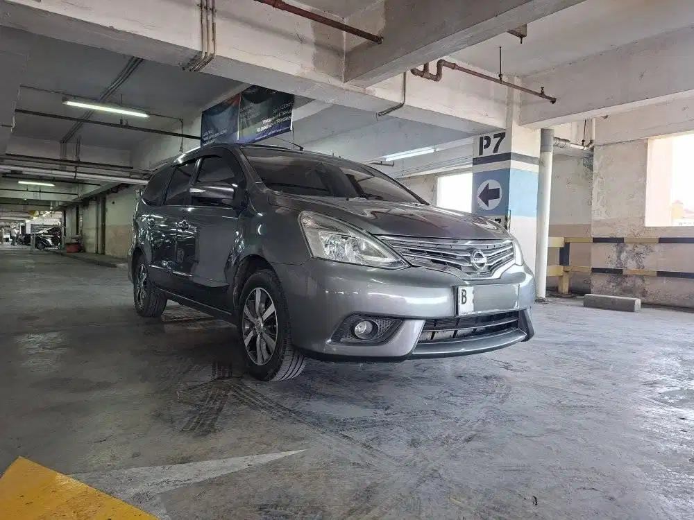 NISSAN NISSAN GRAND LIVINA 1.5 XV AT MATIC 2017 ABU-ABU KM 134RB PAJAK