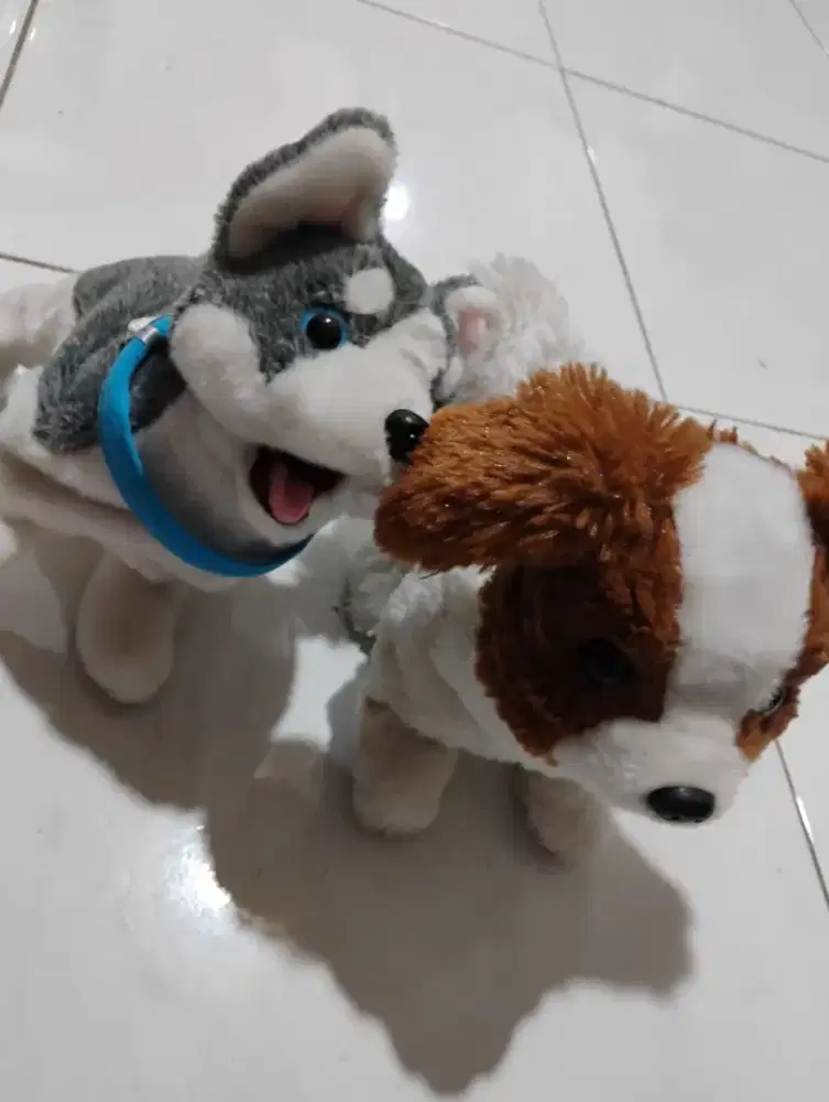 Boneka Anjing Puppy Bisa Jalan Gonggong
