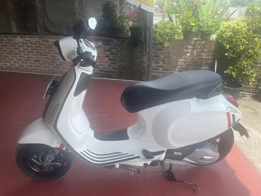 jual vespa sprint s abs Iget 2025