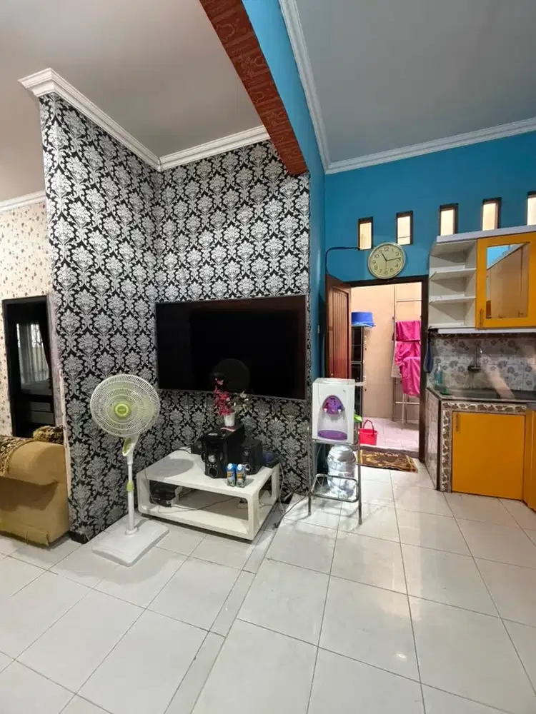 DI SEWAKAN RUMAH DEKAT UNDIP TEMBALANG ( FULL FURNISH )