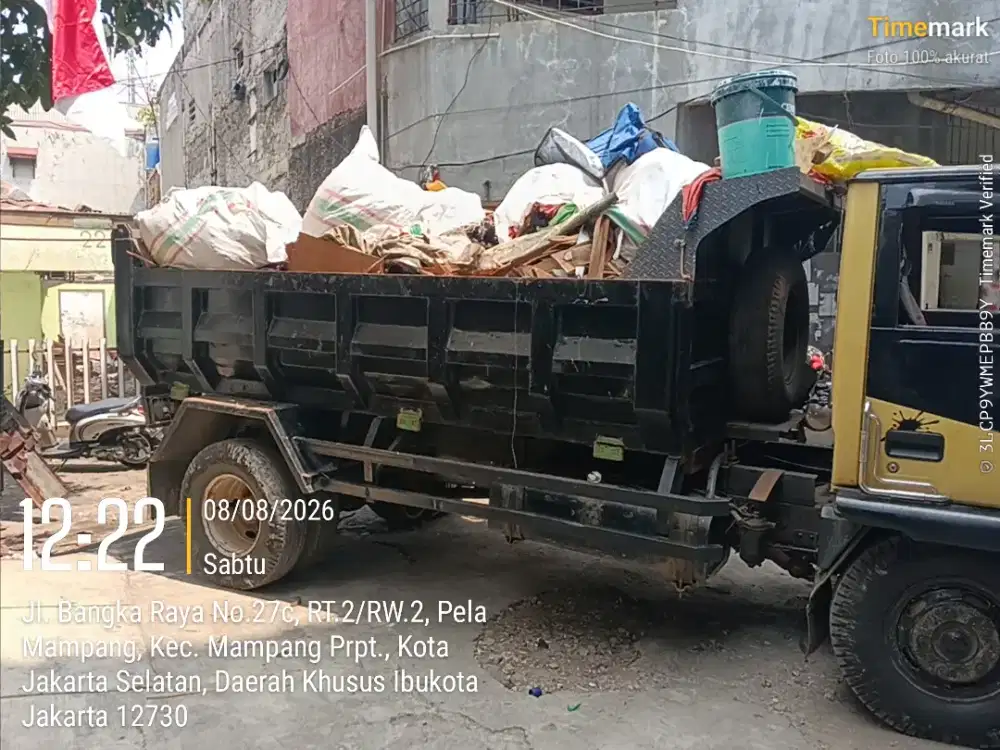 Jasa buang puing dan angkutan sampah