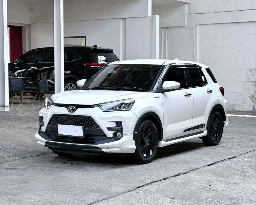 LOW KM PAJAK PANJANG Toyota Raize Turbo GR Sport TSS AT 2021