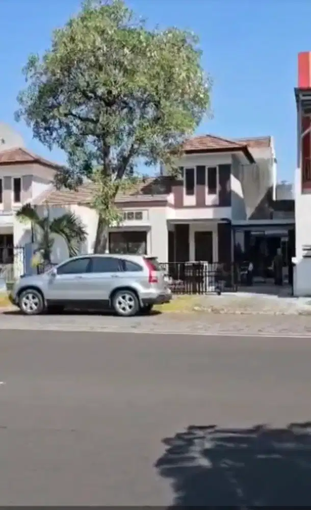 Rumah Usaha Puri Surya Jaya Cluster Vancouver J-01