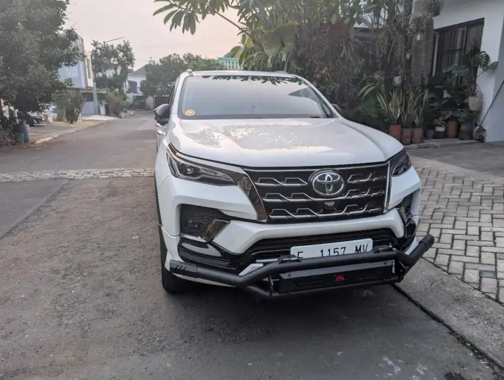Fortuner GR 2.4, 2021