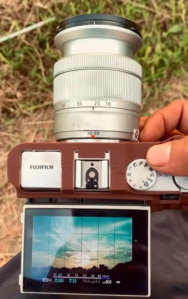 Dijual Fujifilm XA-3 Brown Like New