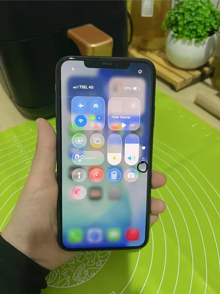 iPhone 11 Pro Max 256 gb iBox Baca Deskripsi