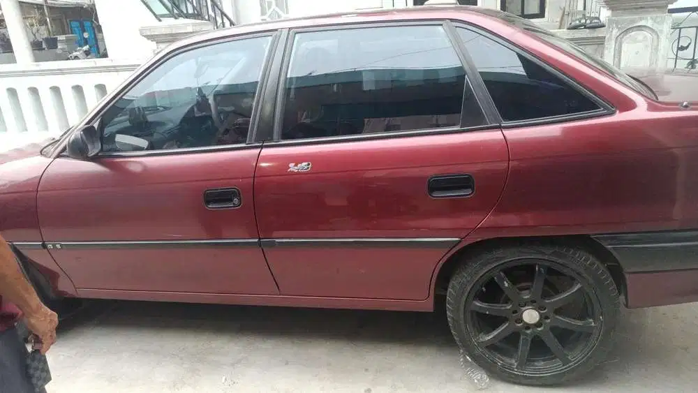Opel Blazer 1997 Bensin