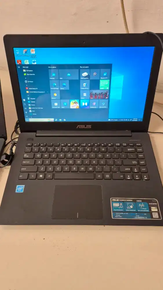 Laptop Acer second bagus