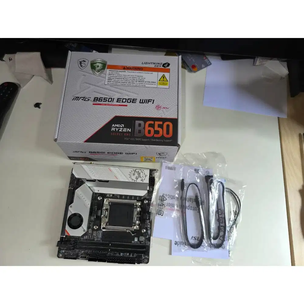 MSI MPG B650I EDGE WIFI Garansi ON Resmi AAA