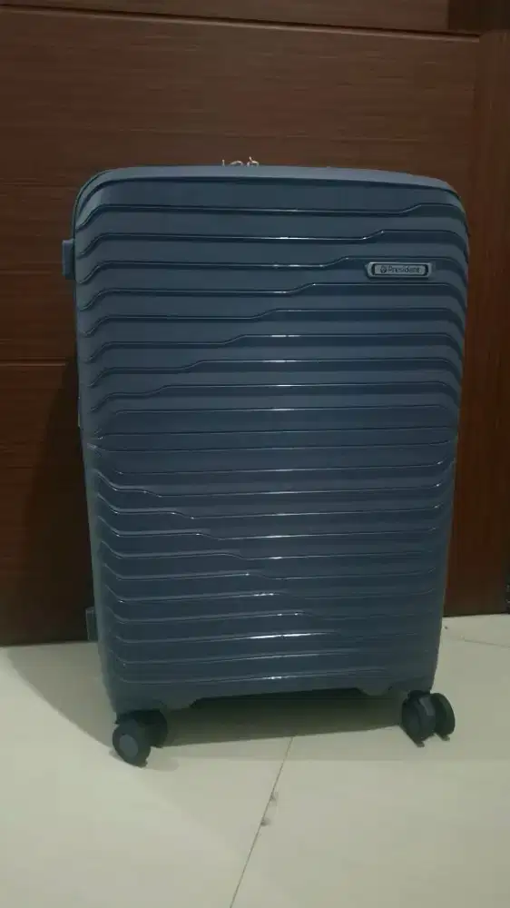 Koper President 24 Abu – Brand New, Belum Pernah Dipakai