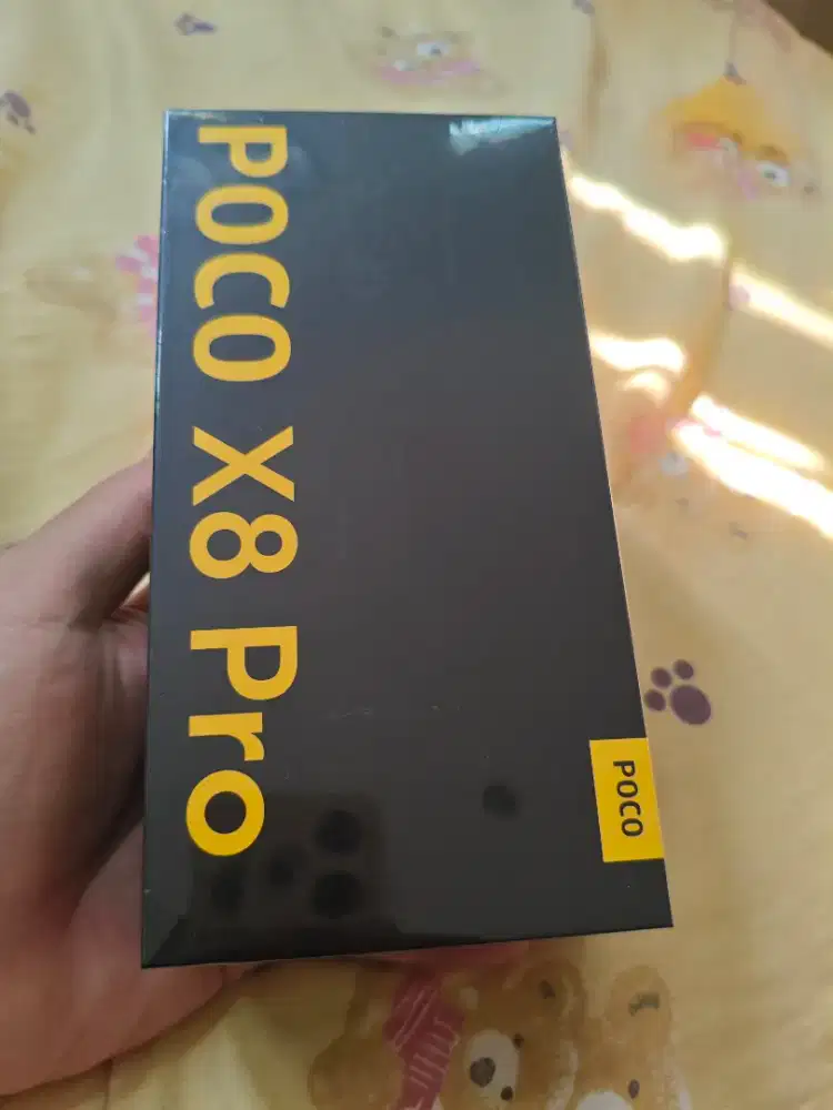 X8 Pro 12/512 Green BNIB