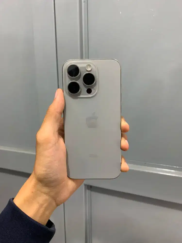 15 pro 128 iBox natural titanium