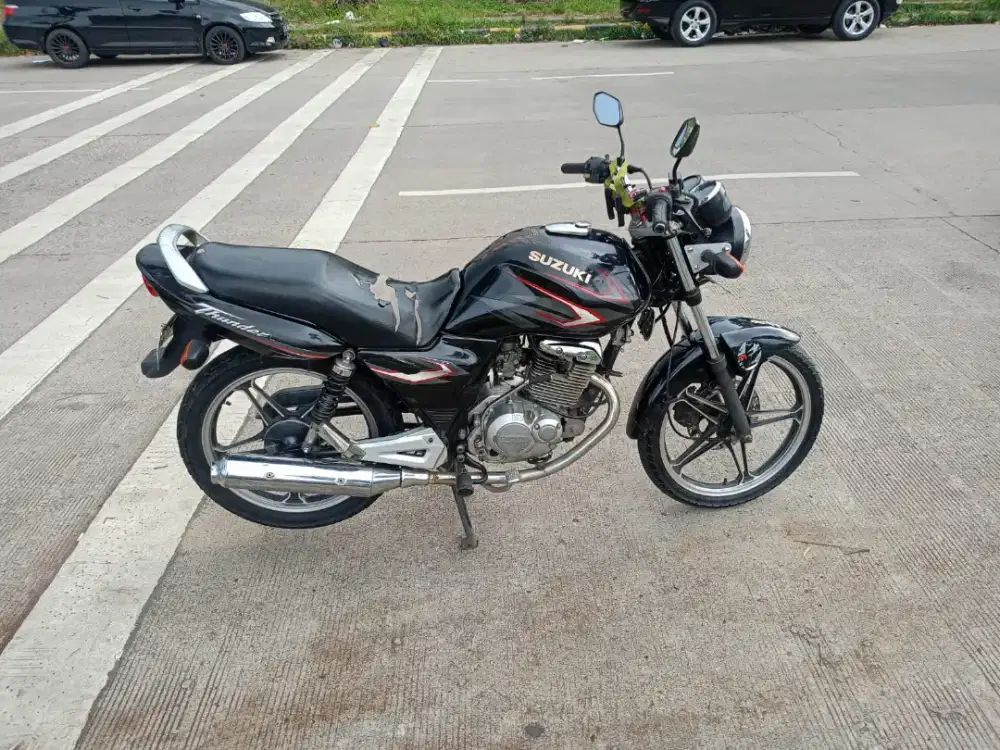 Jual motor Suzuki Thunder ss lengkap pajak of