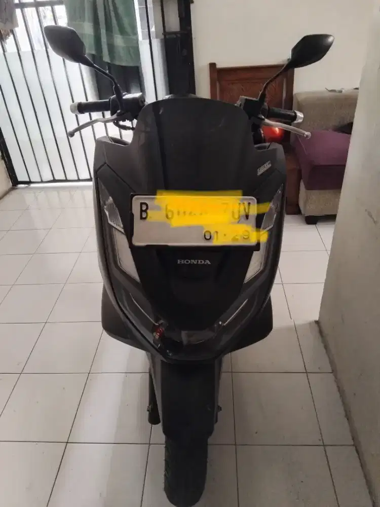 PCX ABS 2023 hitam