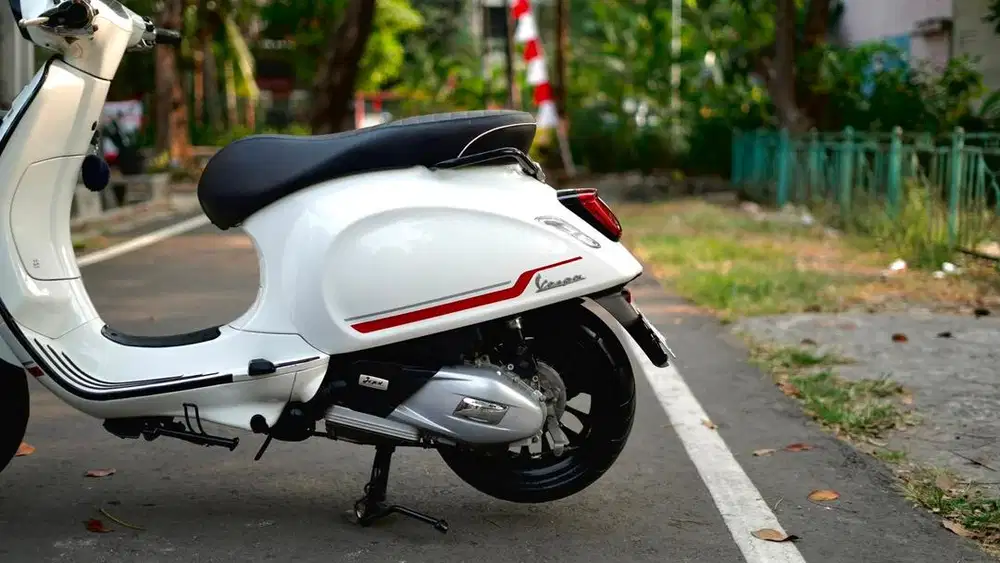 VESPA SPRINT IGET 2023 MURAH