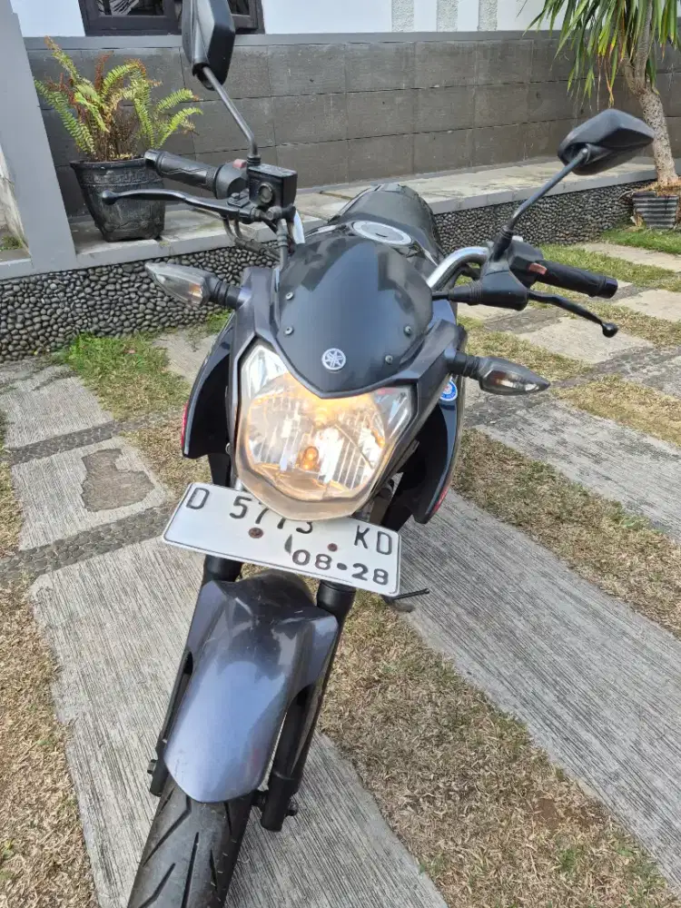 Vixion 2013 warna hitam