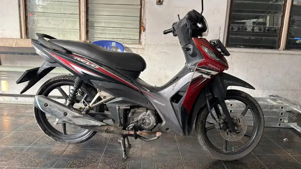 HONDA REVO 2014