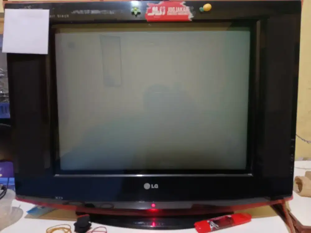 LG CRT Pearl Black 21 inch