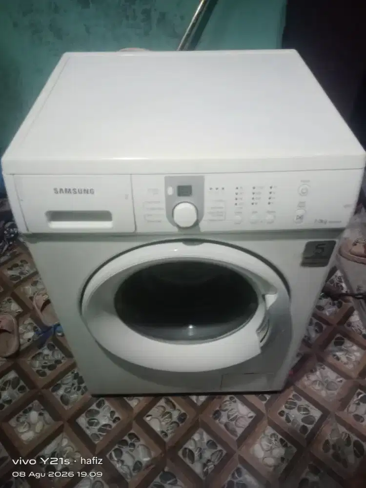 Mesin cuci front loading merk samsung 7kg siap pakai aja
