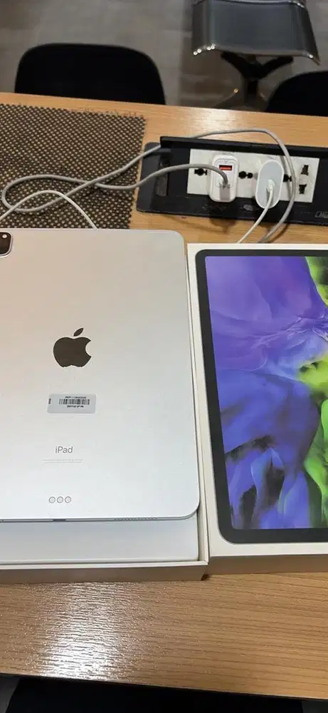 READY IPAD PRO GEN 2 128GB SECOND INTER