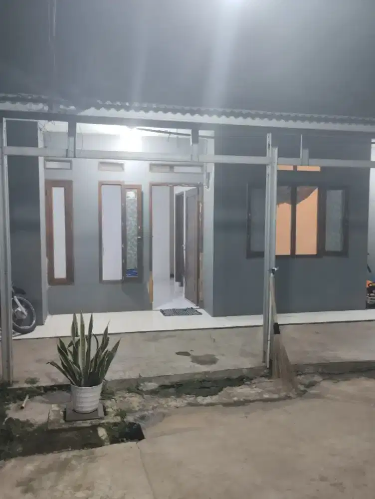 DISEWAKAN KONTRAKAN RUMAH