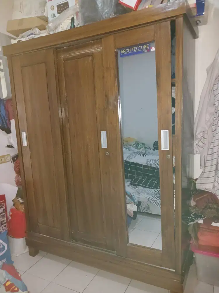 lemari sliding kayu jati