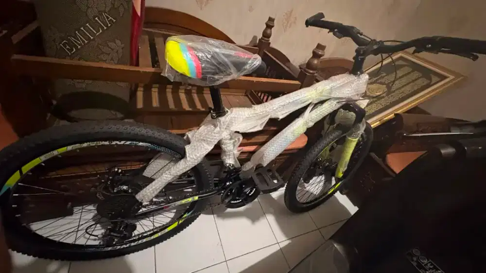 Dijual sepeda baru