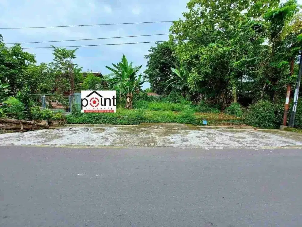 Tanah Siap Bangun Akses Jalan Hotmix Bahu Jalan Lebar Dekat Solo Square