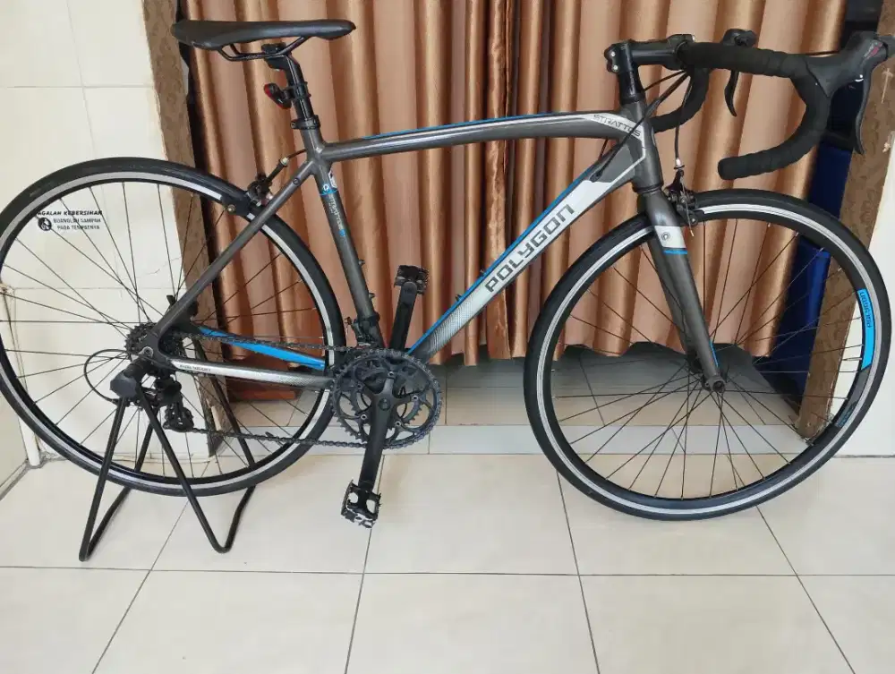 Polygon Strattos S1