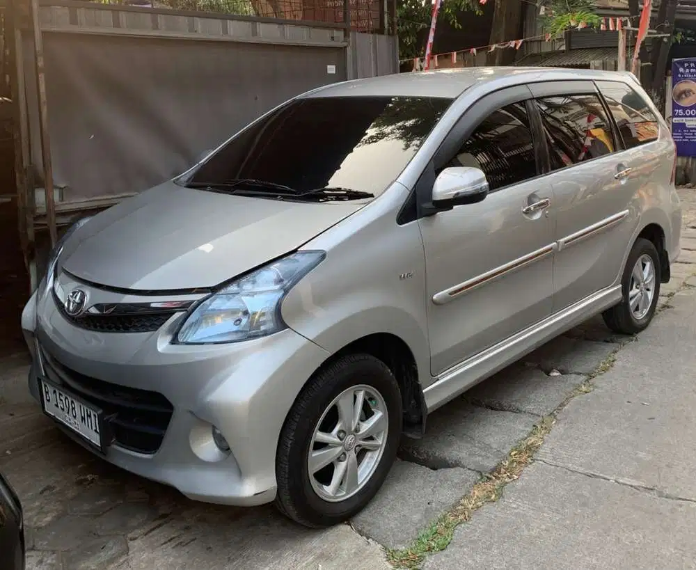 Toyota Avanza 2012 Bensin