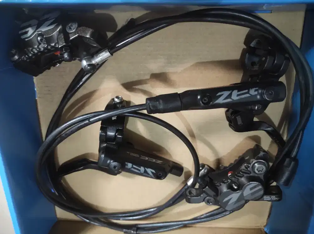Breakset Shimano Zee 4 piston