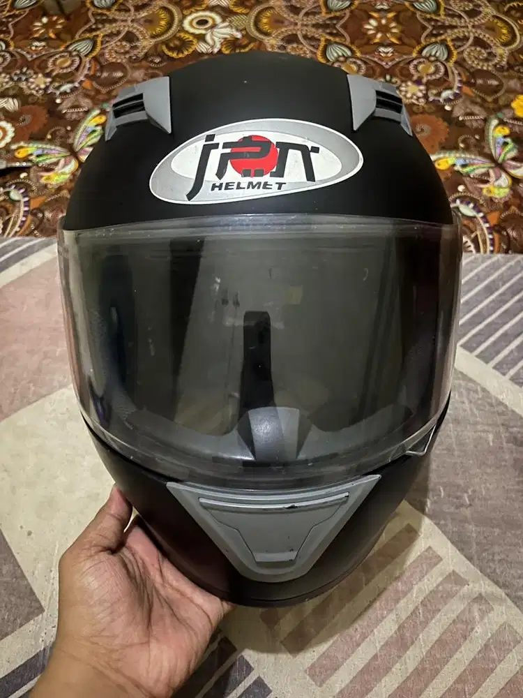 JUAL HELM KYT R10