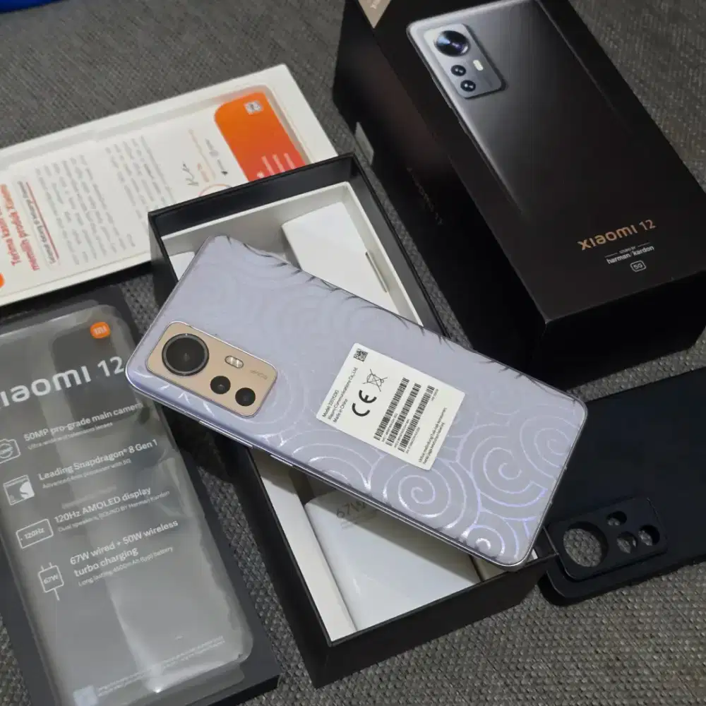 Xiaomi 12 Purple
Resmi Indonesia Fullset Original
