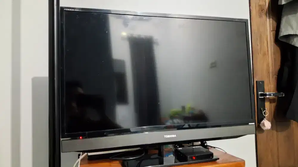 LED toshiba 32 inch + stb android
