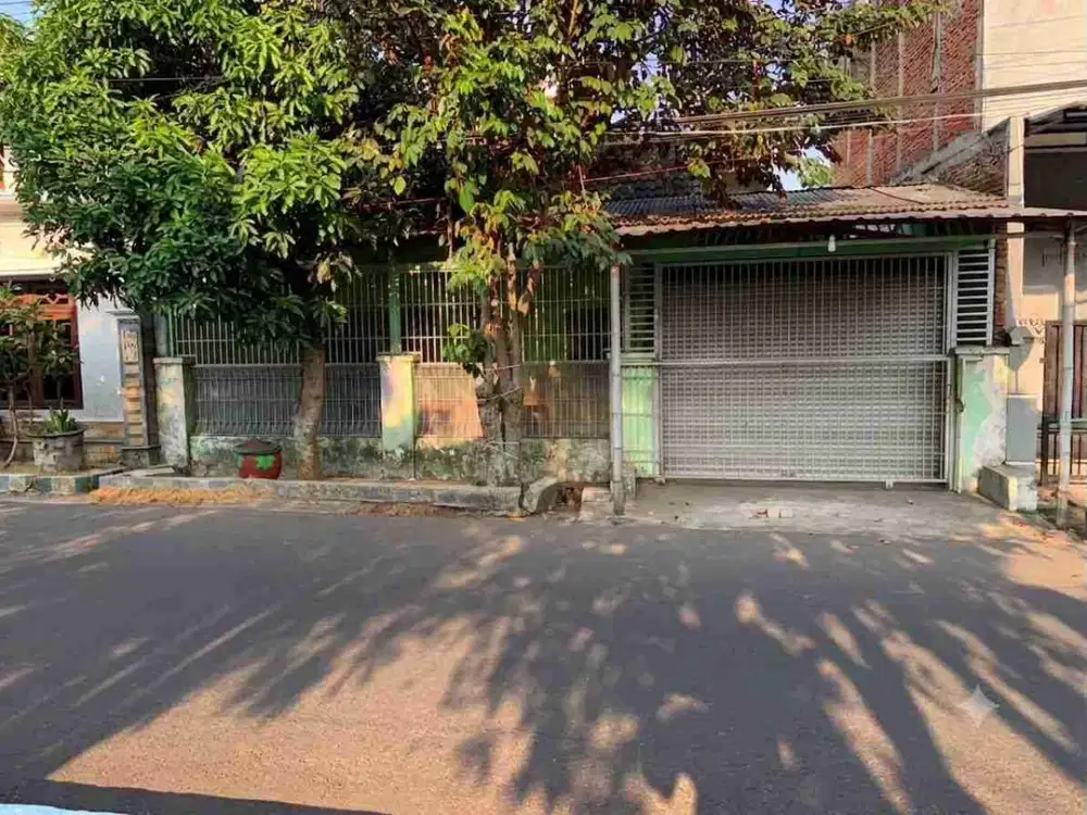 Rumah Luas 114 m² di Poros Perumahan Joyogrand Merjosari.