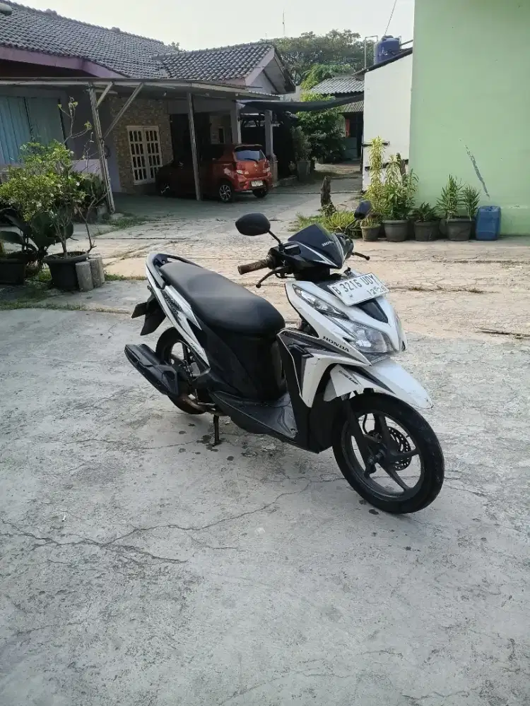 Jual Honda Vario kzr 2013 125cc