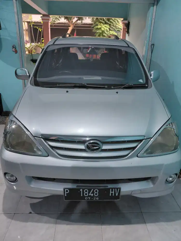 Xenia Xi 2004 Silver