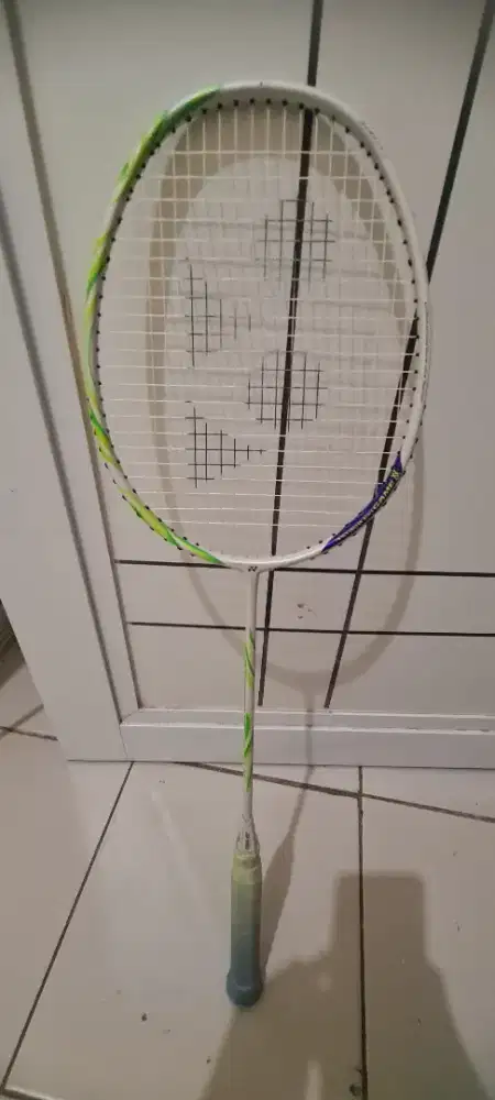 Raket yonex asteox 100 game