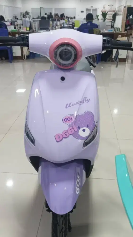uwinfly d66i vespa terbaru banget