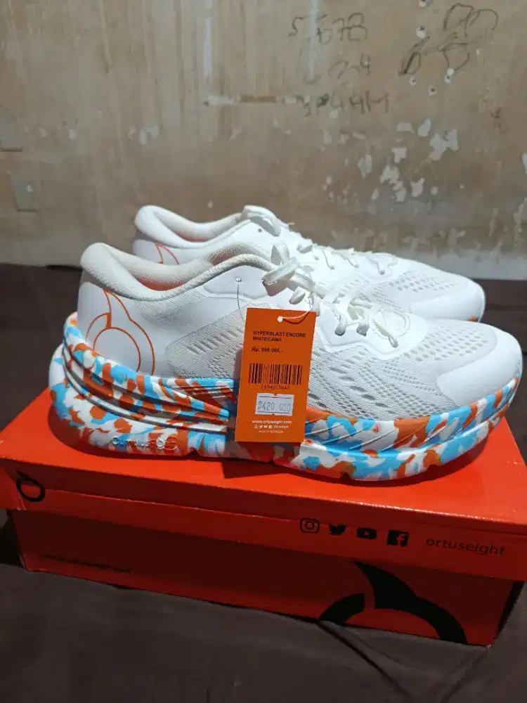 Sepatu Running Ortus Hyperblast Encore White Como