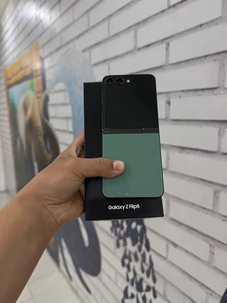 Samsung Z Flip 5 8/512 Fullset No Minus