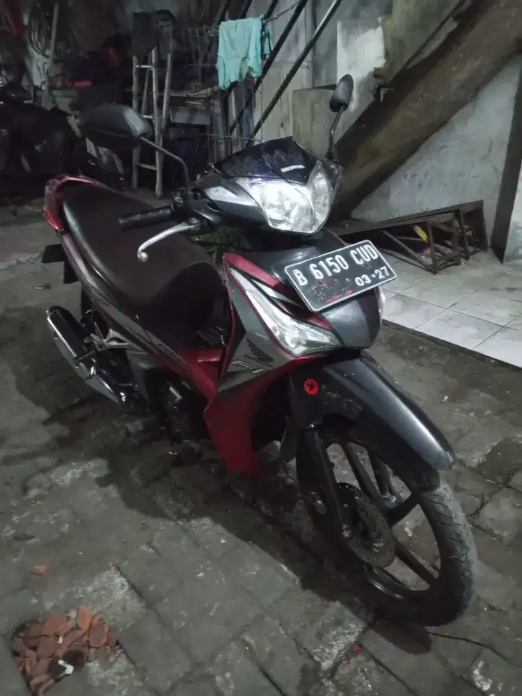 Supra x 125  pajak idup  lengkap original