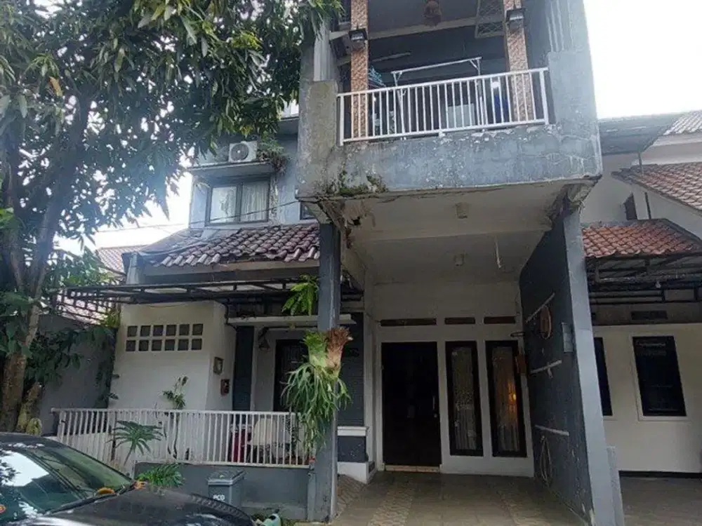 Dijual Rumah 3 Lantai Siap Huni Di Sentul