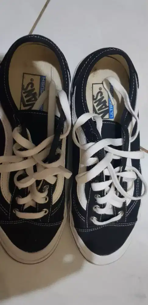 Sepatu Vans Ultracush