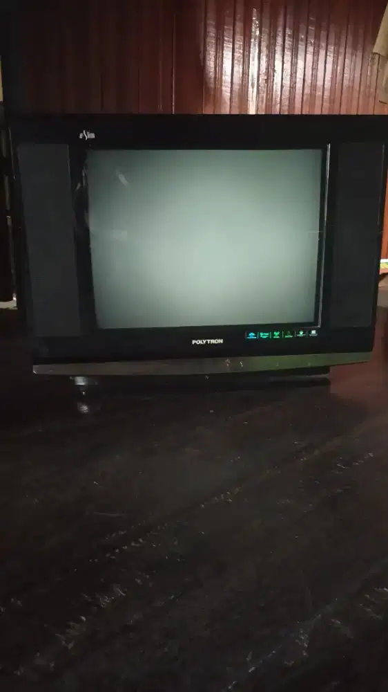TV Polytron tabung 21 inc