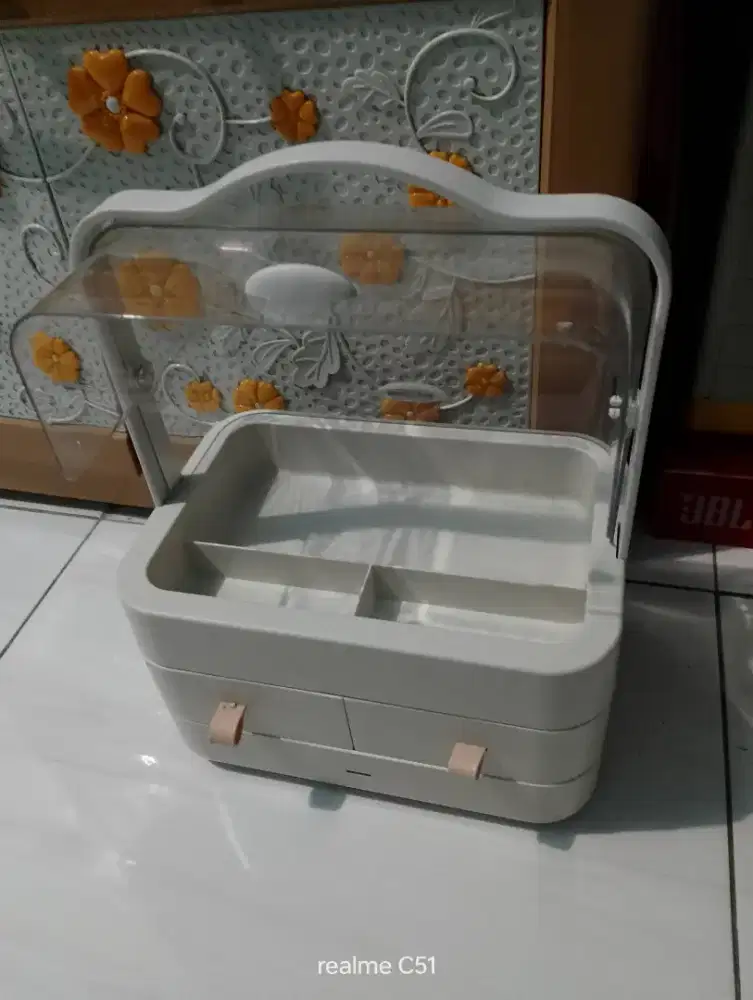 Rak organizer kosmetik sunxin