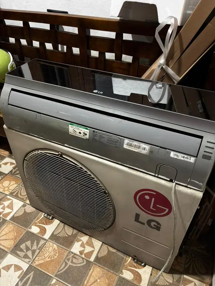Ac merk LG 1pk rusak