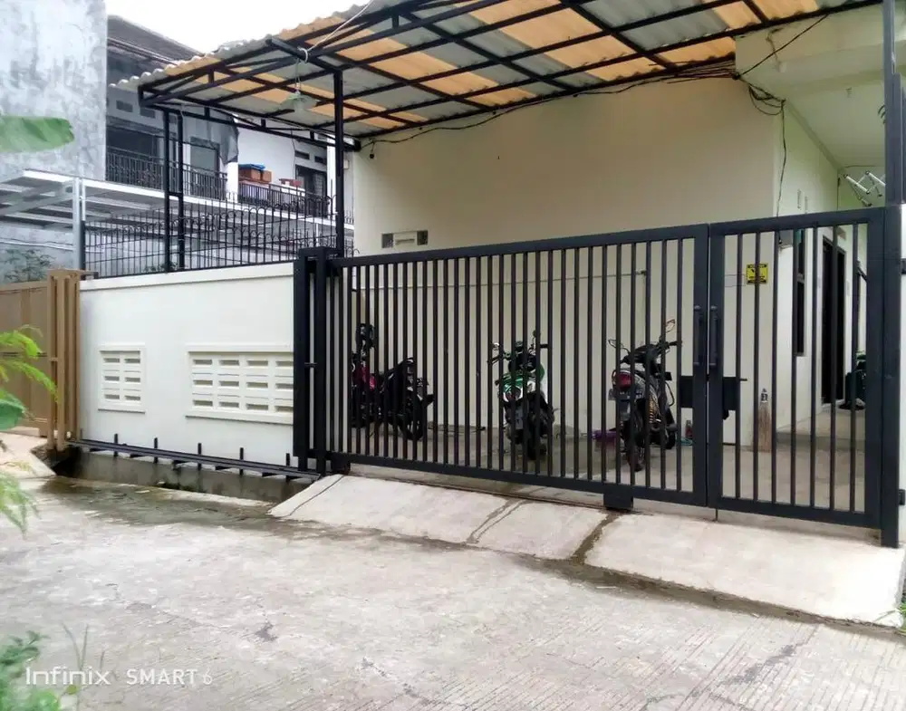 Kontrakan Hj. Ferry Arsi