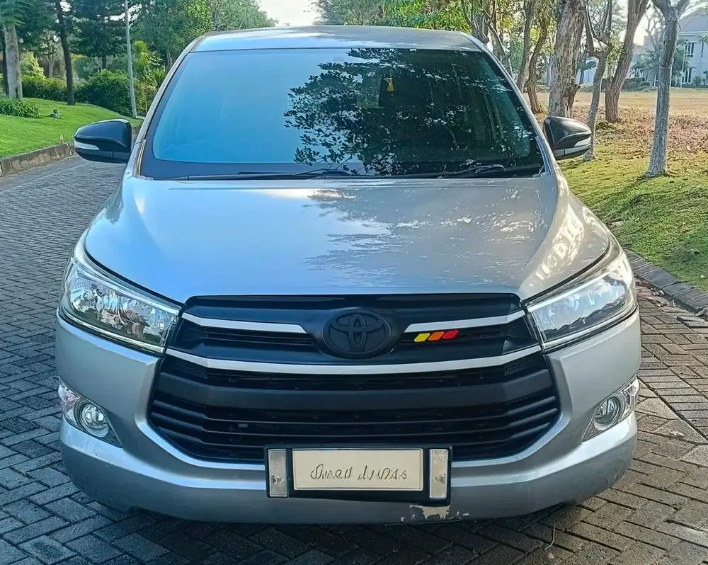 Kijang innova g disel matic silver 2016 atas nama perorangan